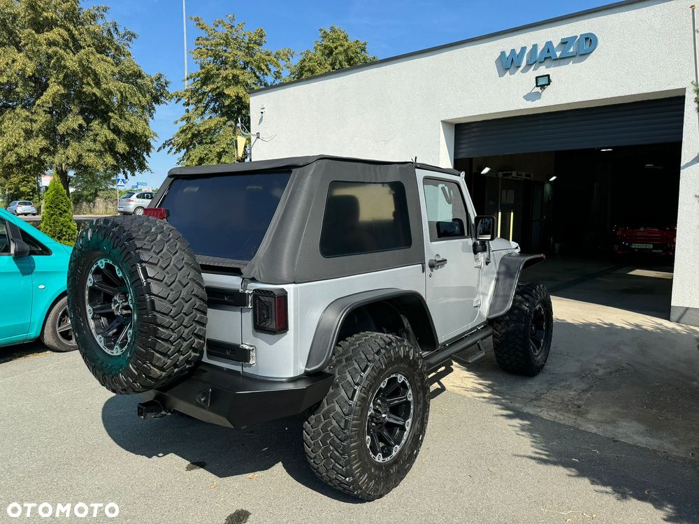 Jeep Wrangler 3.6 Sahara - 32