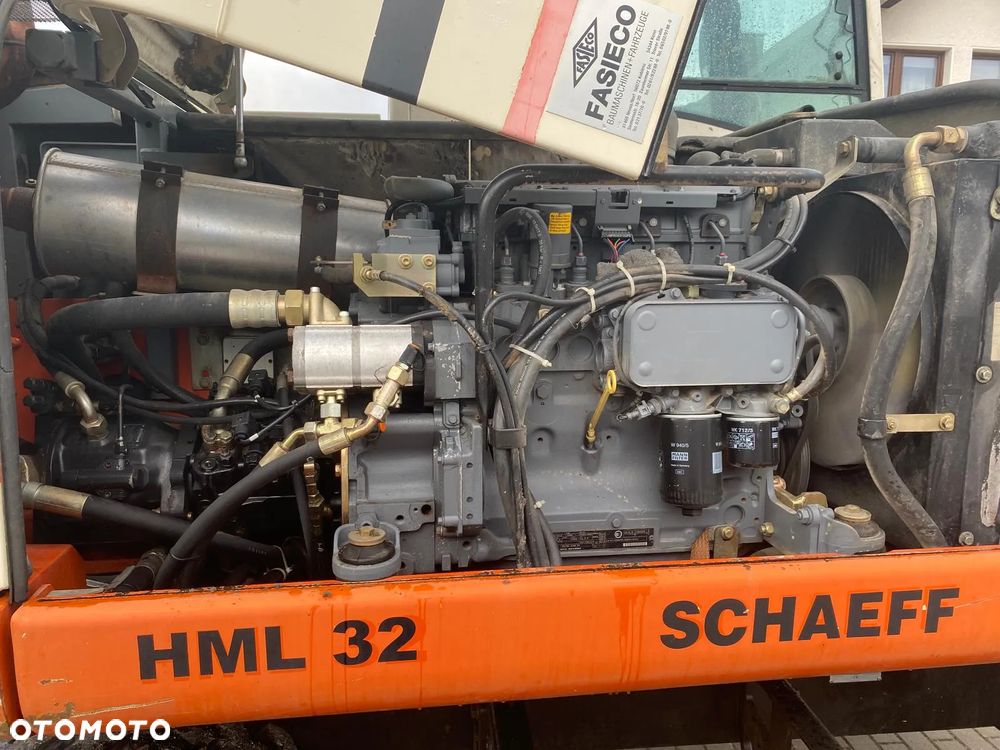 Schaeff Schaeff-Terex HML 32 - 8