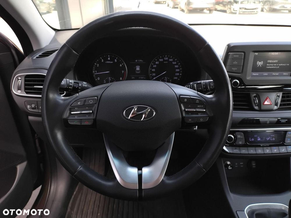 Hyundai i30 1.4 Comfort - 13