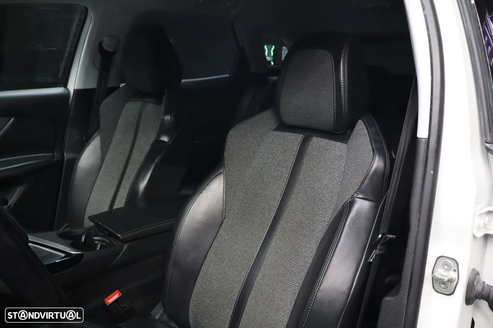 Peugeot 3008 PureTech 130 Stop & Start Active - 27