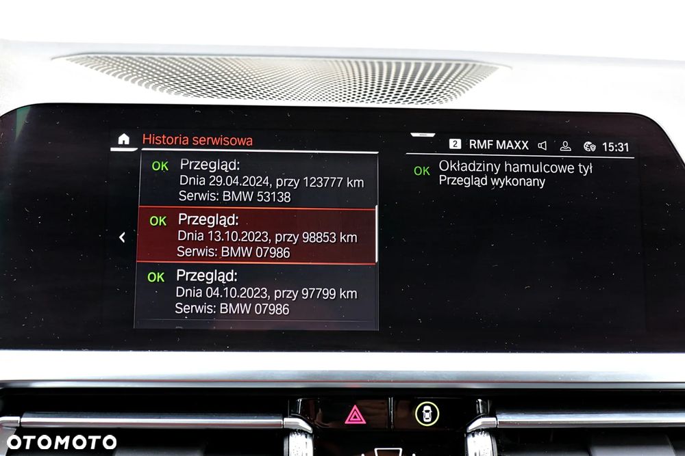 BMW Seria 3 320d Touring M Sport - 37