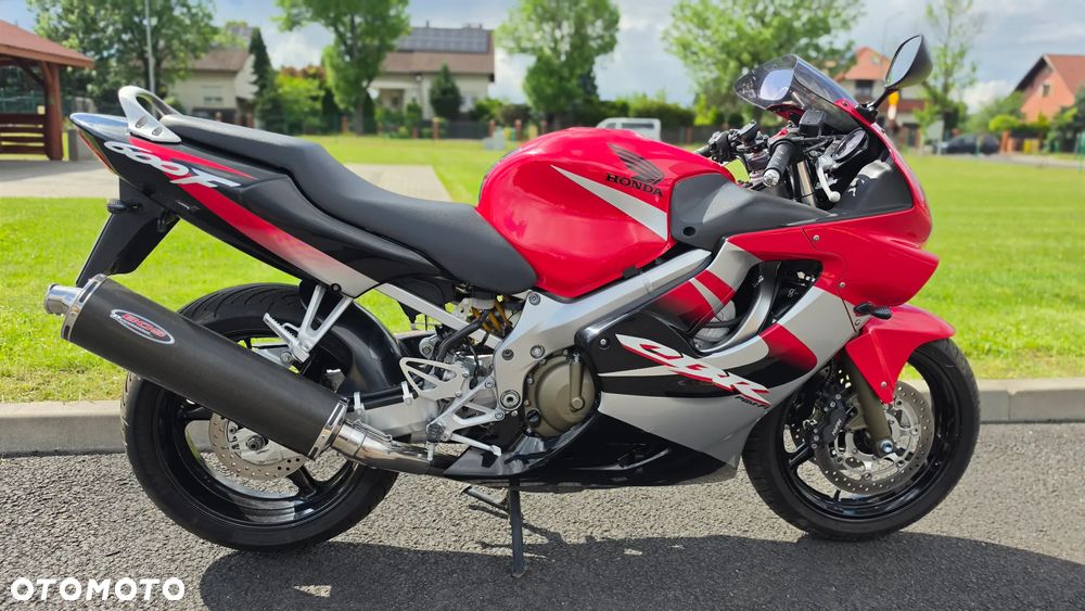 Honda CBR - 4