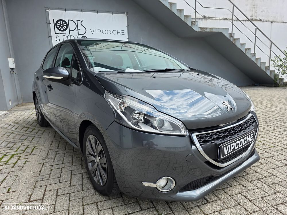 Peugeot 208 1.6 e-HDi Allure - 25