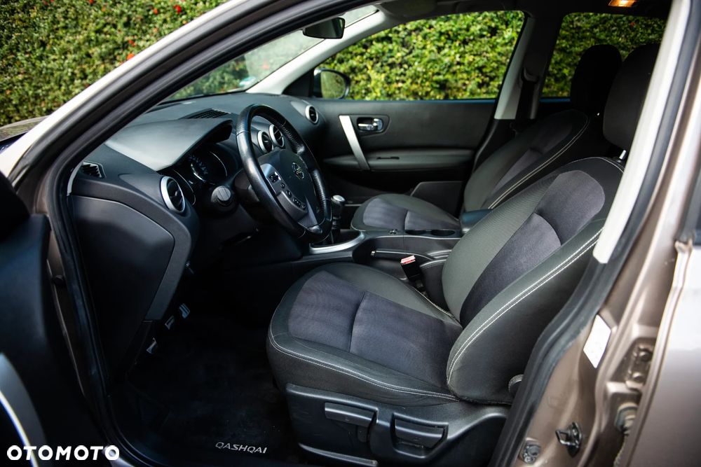Nissan Qashqai 2.0 tekna - 18