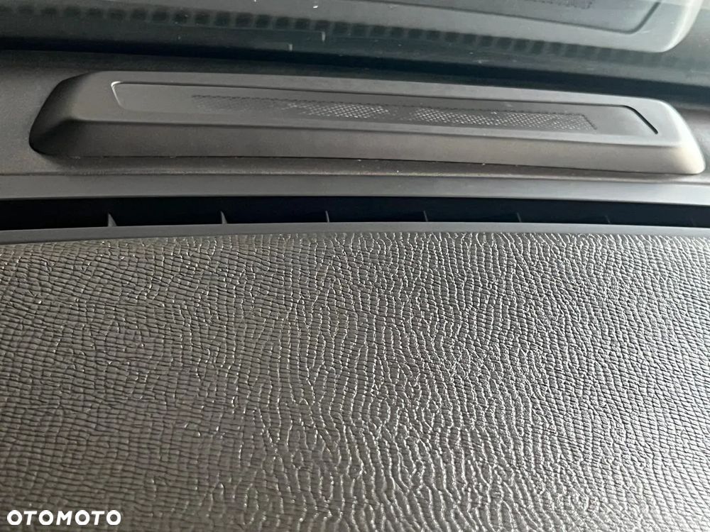 Volvo XC 60 T6 AWD Edition Pro - 29