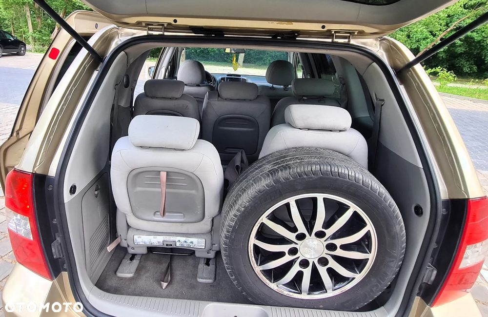 Kia Carnival 2.9 CRDi Tour - 23