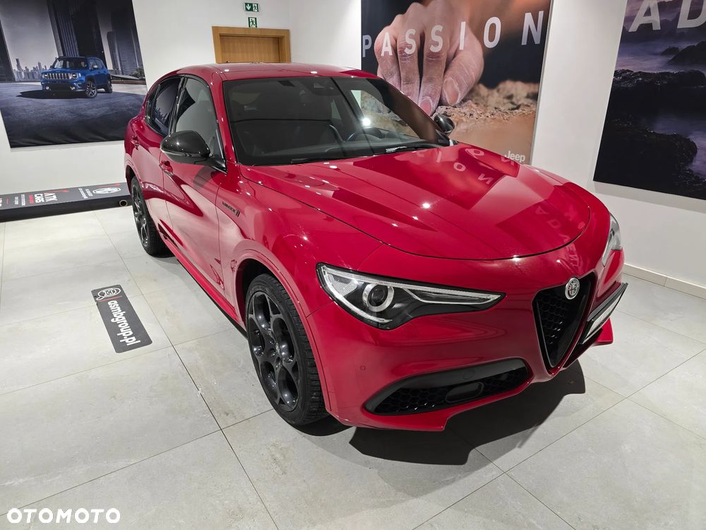 Alfa Romeo Stelvio 2.0 Turbo Veloce TI Q4 - 4