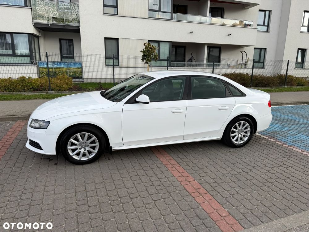 Audi A4 Limousine 2.0 TDI Quattro Line - 8