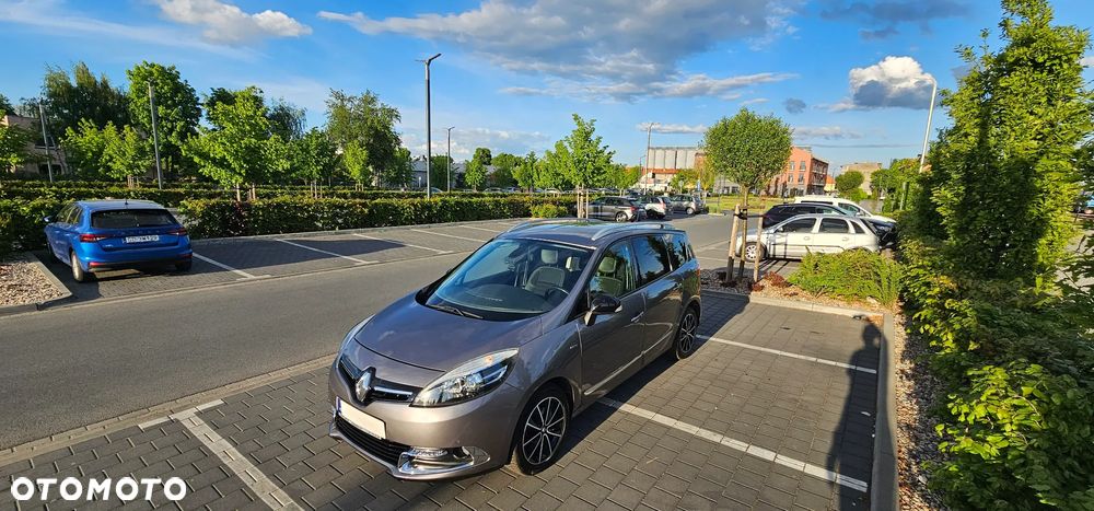 Renault Scenic Energy dCi 130 S&S Bose Edition - 17