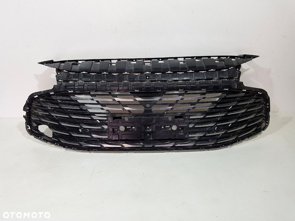 MG HS 18- GRILL ATRAPA KRATKA CHROM 11528225 ORYGINAŁ - 1