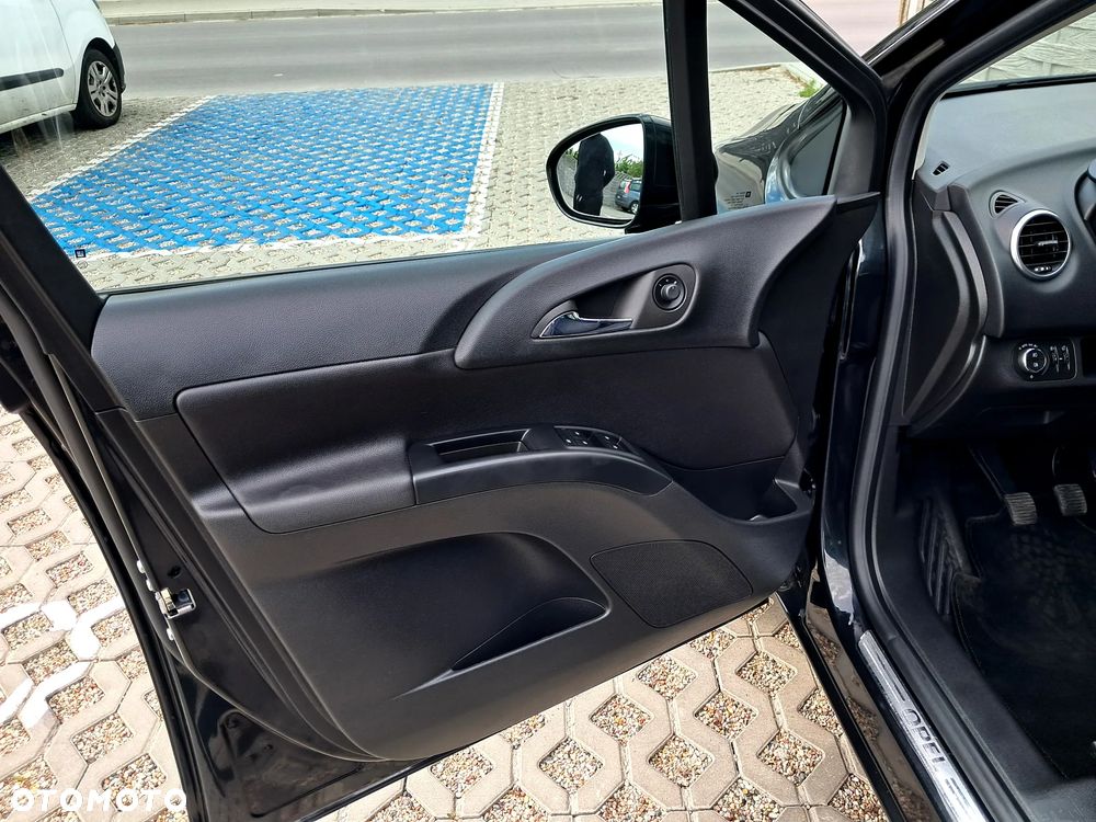 Opel Meriva 1.4 Innovation - 26