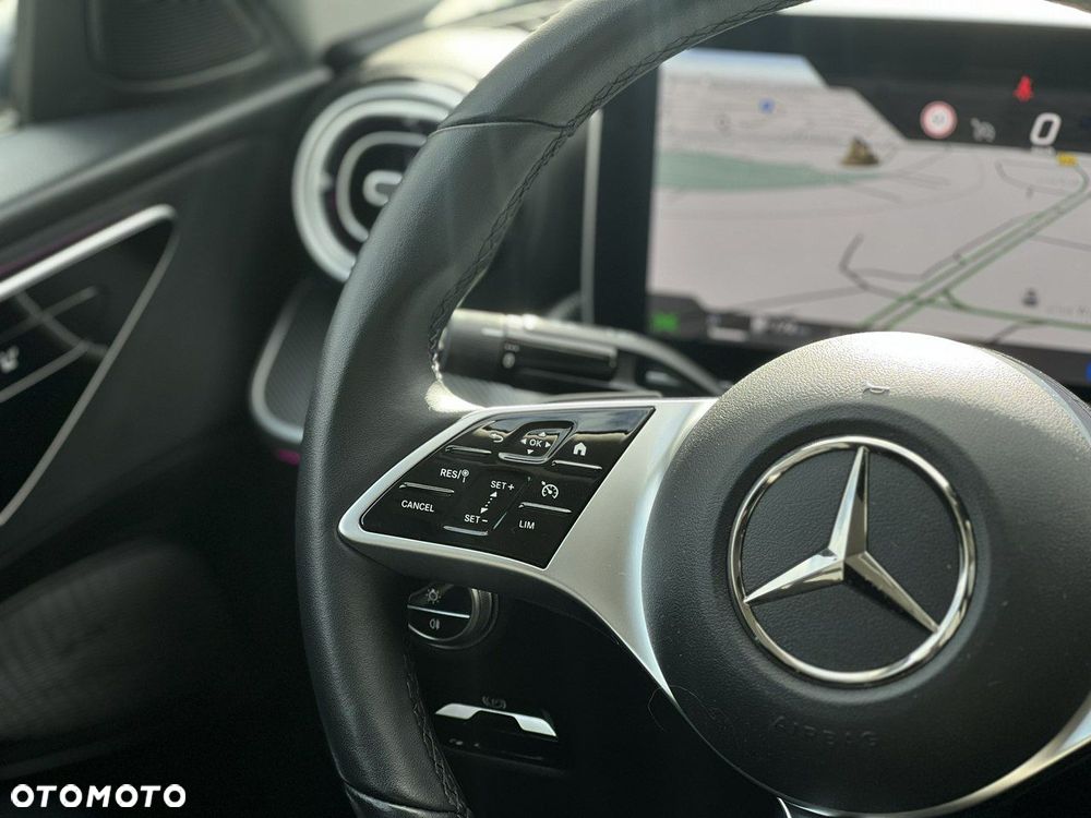 Mercedes-Benz Klasa C - 33