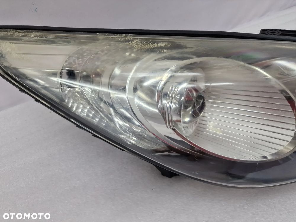 HYUNDAI IX35 09- PRAWA ZWYKŁA LAMPA PRZEDNIA PRZÓD , NR 92102-ZY , NR AUKCJI LA34 - 9