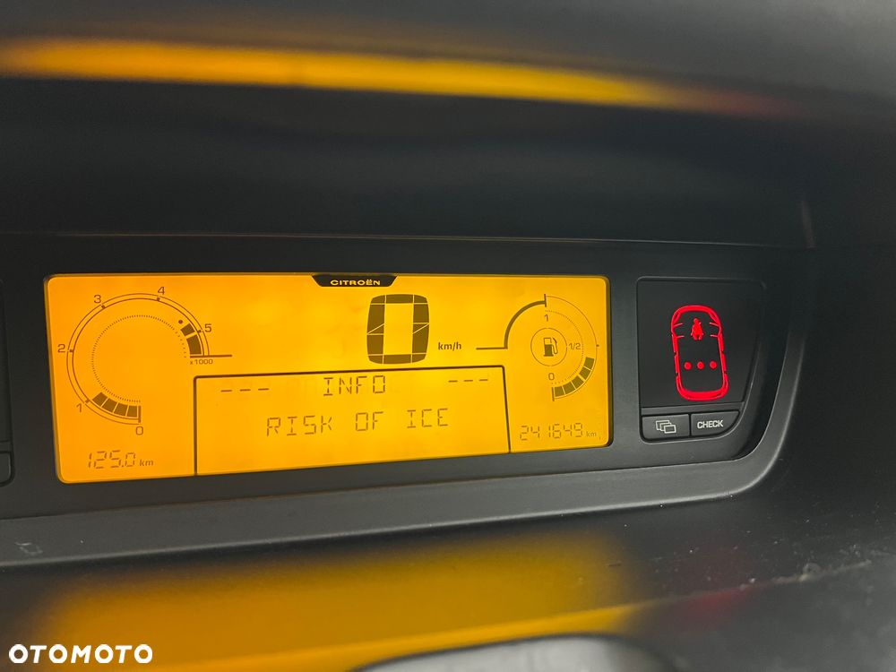 Citroën C4 Picasso 1.6 HDi FAP Confort - 15