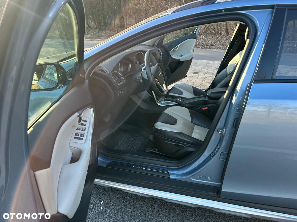 Volvo V40 T3 Drive-E Summum - 15