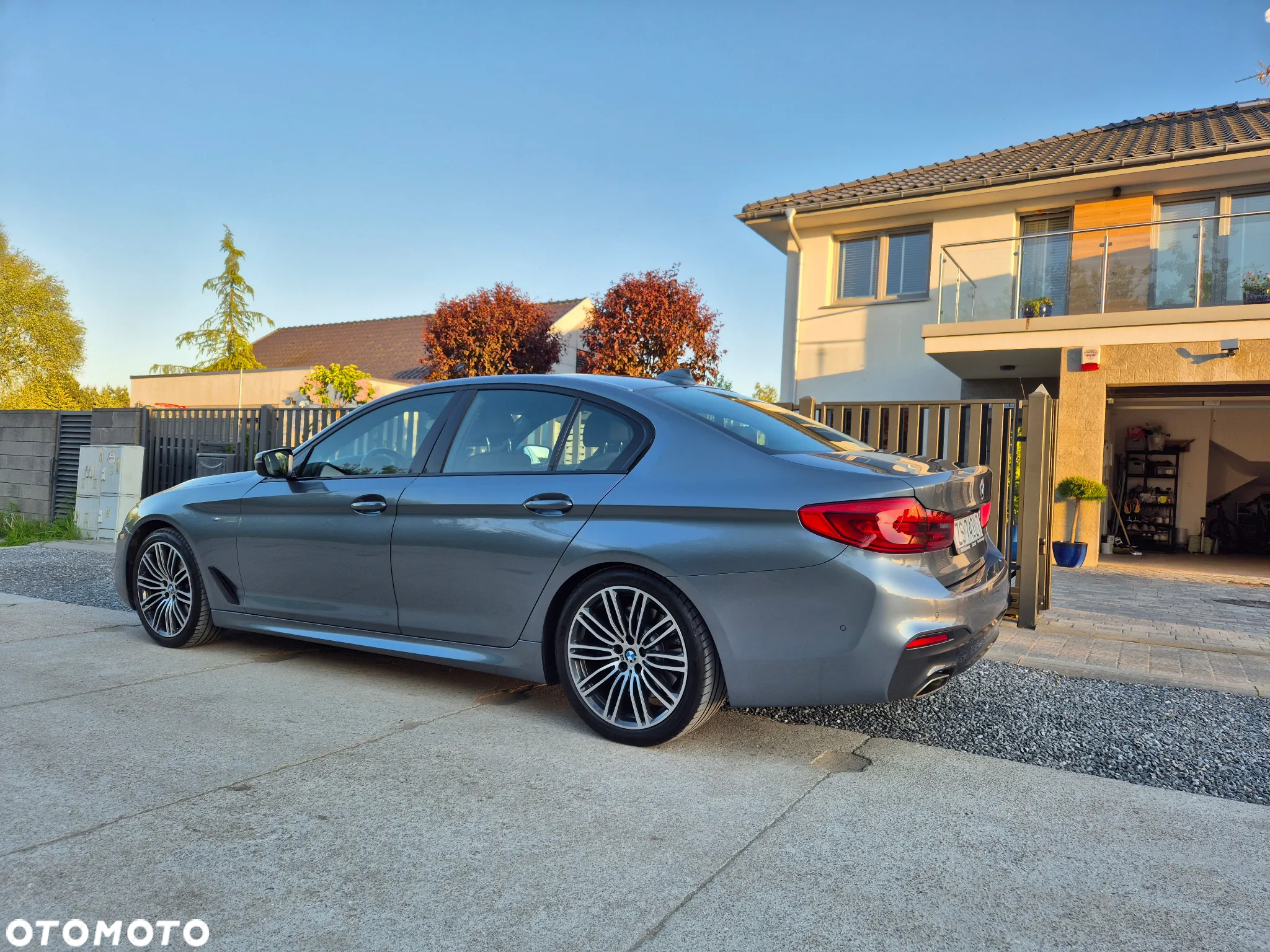 BMW Seria 5 530i xDrive M Sport sport - 2