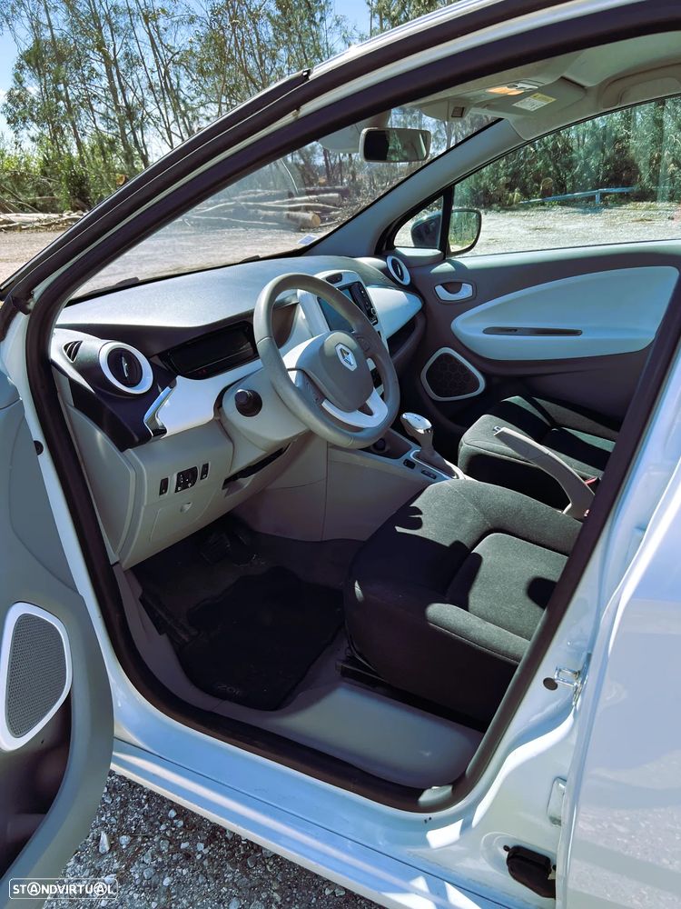 Renault Zoe (c/ Bateria) 22 kwh Life - 9