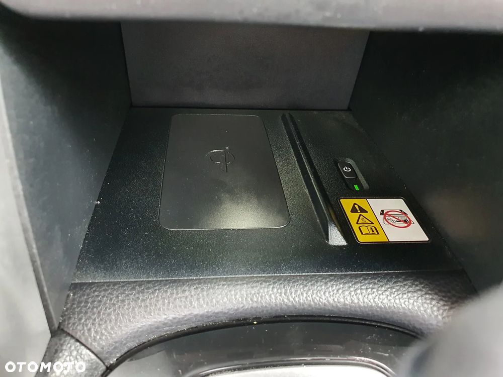 Toyota Corolla Cross 2.0 Hybrid Style - 23