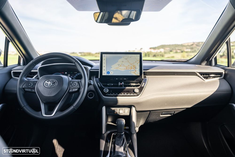 Toyota Corolla Cross 1.8 Hybrid Luxury - 9