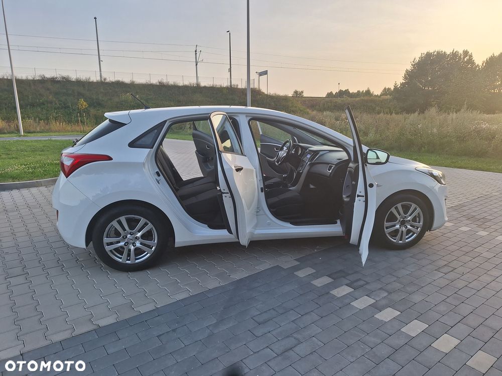 Hyundai i30 1.4 Trend - 20