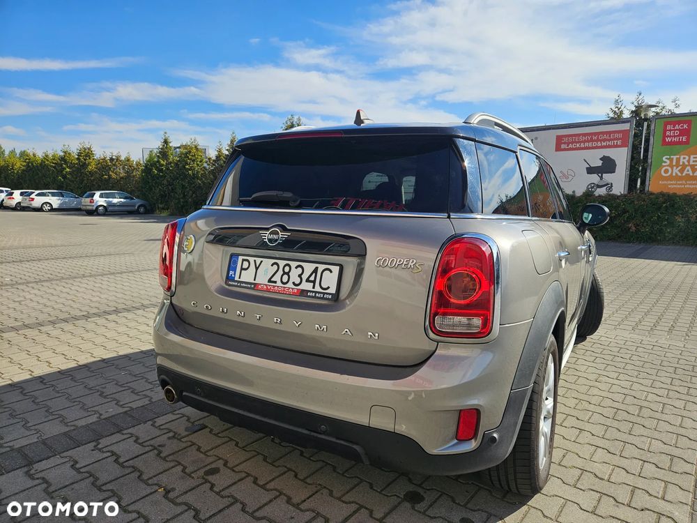 MINI Countryman Cooper SE ALL4 - 5