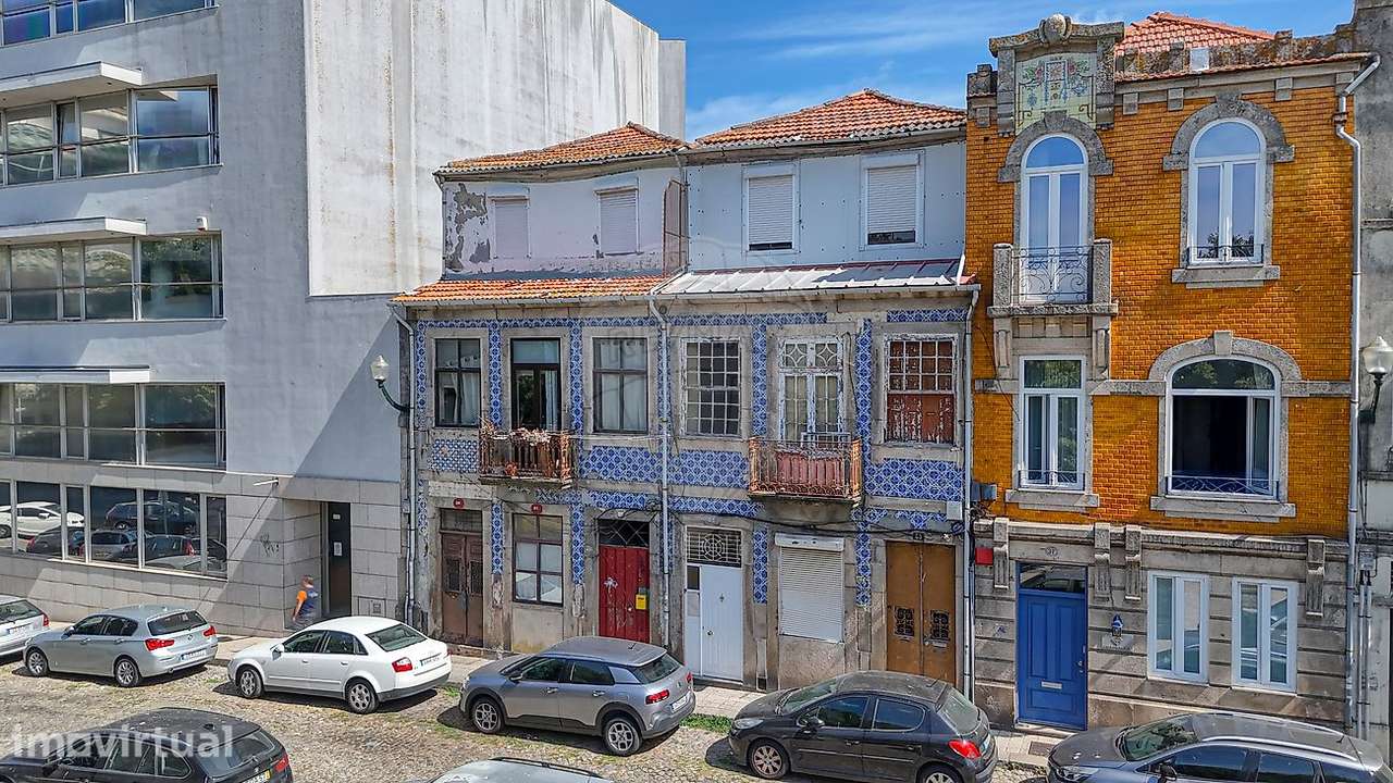 Prédio  para venda - Grande imagem: 2/18
