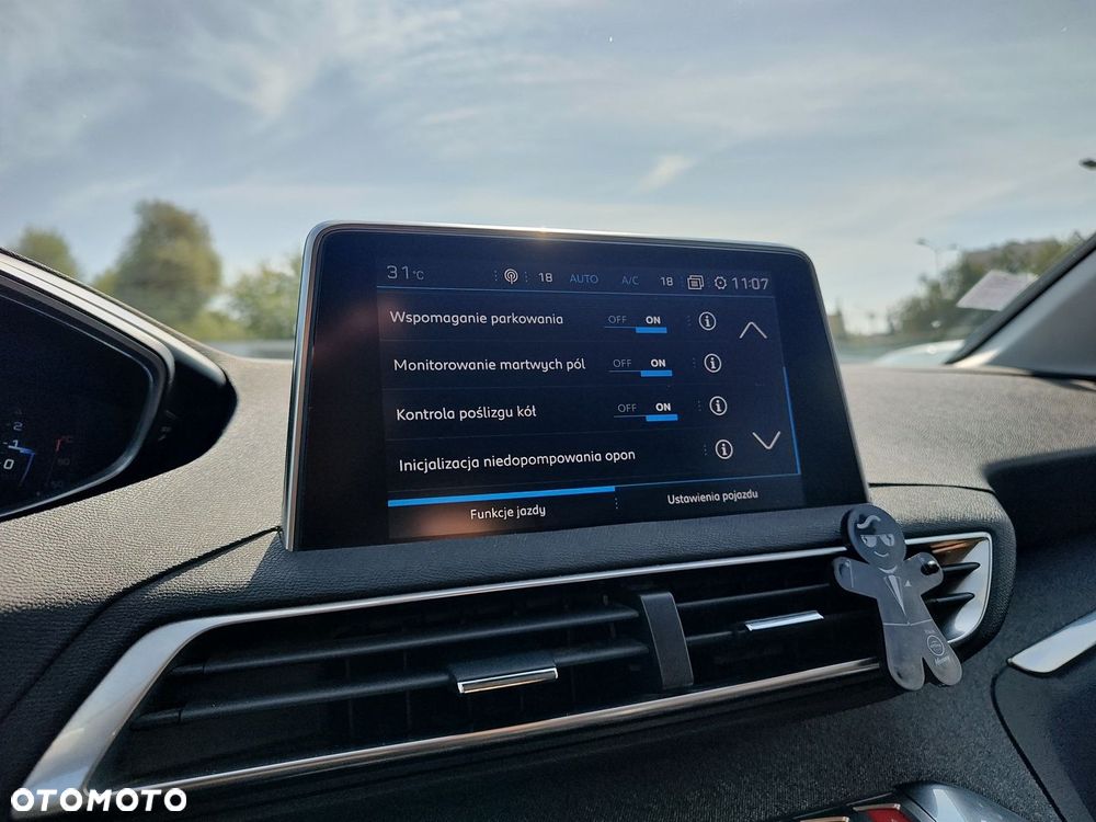 Peugeot 3008 1.2 PureTech Allure - 20