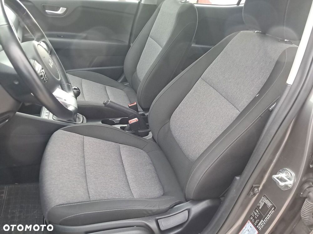 Kia Stonic 1.2 M - 12