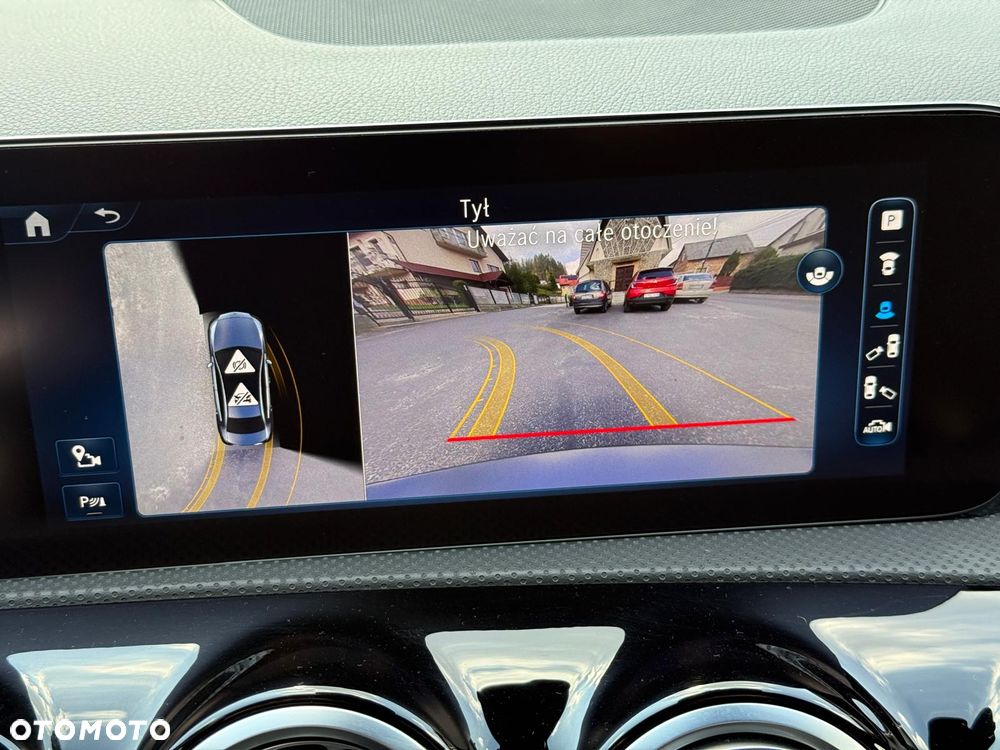 Mercedes-Benz Klasa A 200 AMG Line 7G-DCT - 16