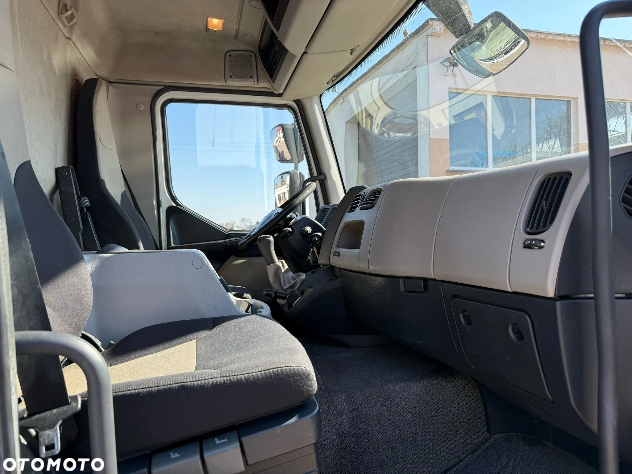Renault Midlum 220 DXI - 13