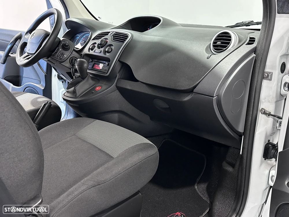 Renault KANGOO Z.E. 33 KW - IVA DEDUTIVÉL - BATERIAS PRÓPRIAS - 35