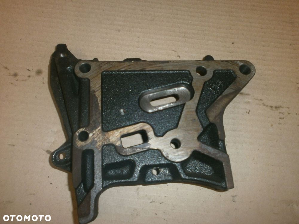 ŁAPA SILNIKA 55267922 DOBLO COMBO 1.6CDTI 263A8000 A16FDH 16ROK - 2