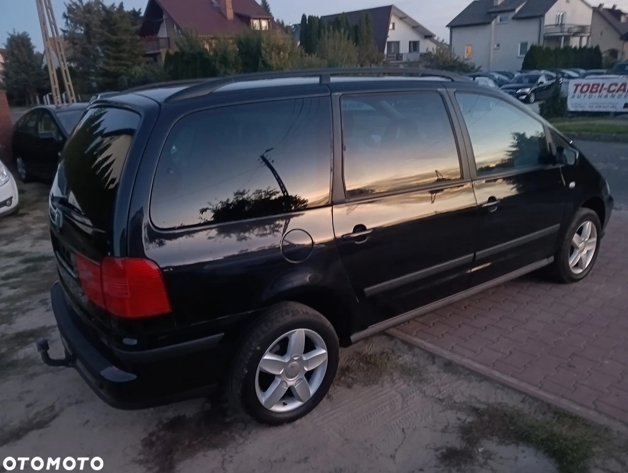 Seat Alhambra 2.0 Reference - 3