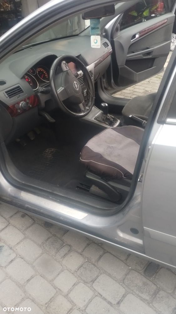 Opel Astra 1.9 CDTI Enjoy - 5