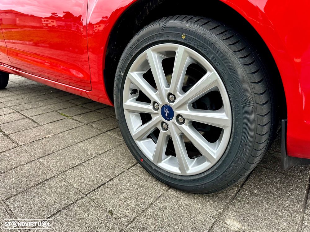 Ford Fiesta 1.0 Ti-VCT Titanium - 12