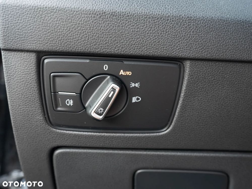 Volkswagen Passat 1.5 TSI EVO Business DSG - 35