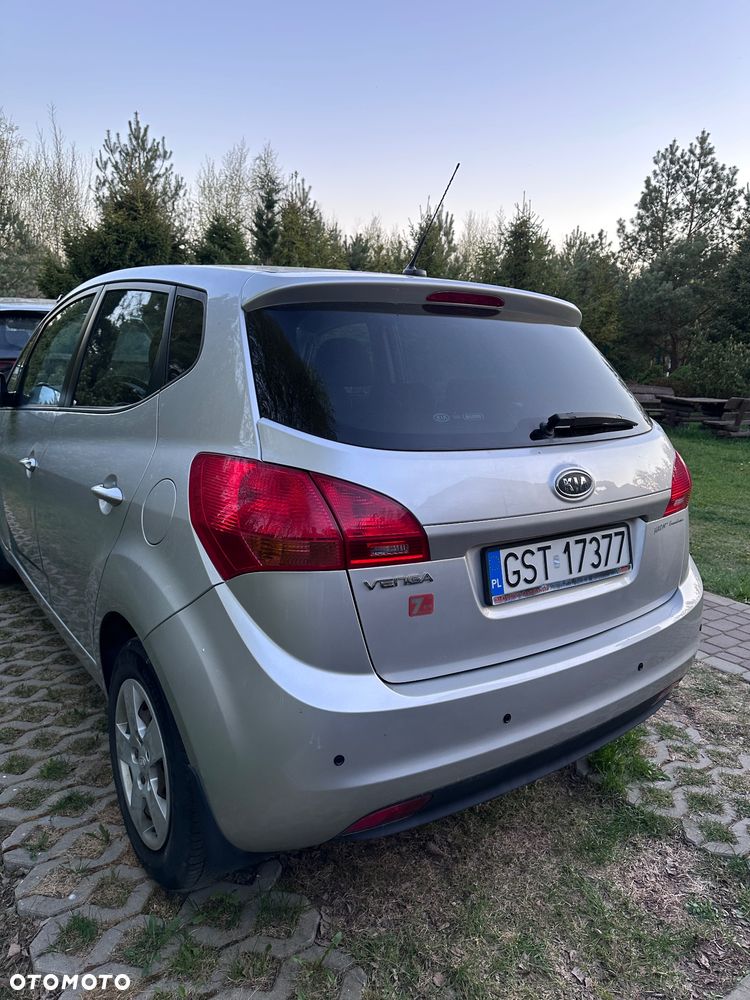 Kia Venga - 20
