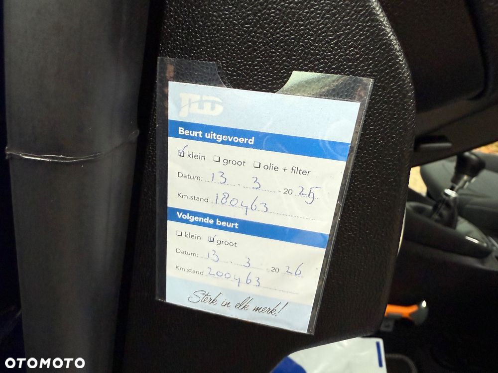 Ford Fiesta 1.0 EcoBoost S&S TITANIUM - 38