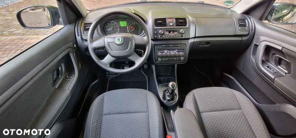 Skoda Roomster 1.4 MPI PLUS EDITION - 24