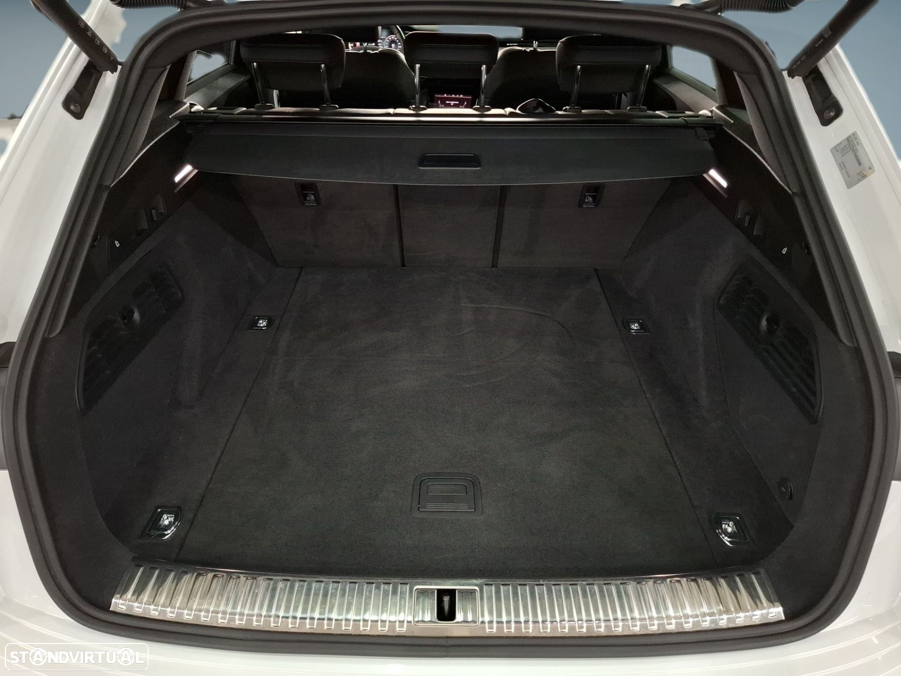 Audi e-tron 55 quattro S line - 23