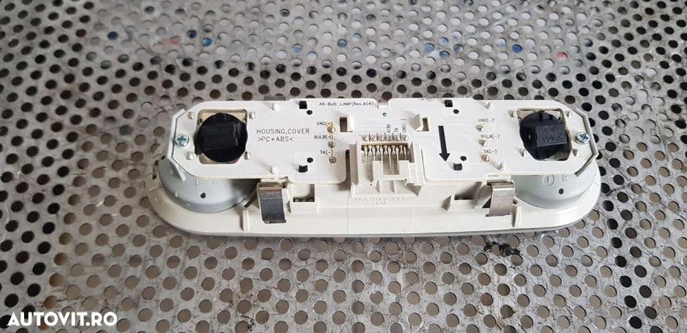 Plafoniera Spate Audi A6 4G C7 An 2011-2018 Dezmembrez Audi A6 4G C7 - 3