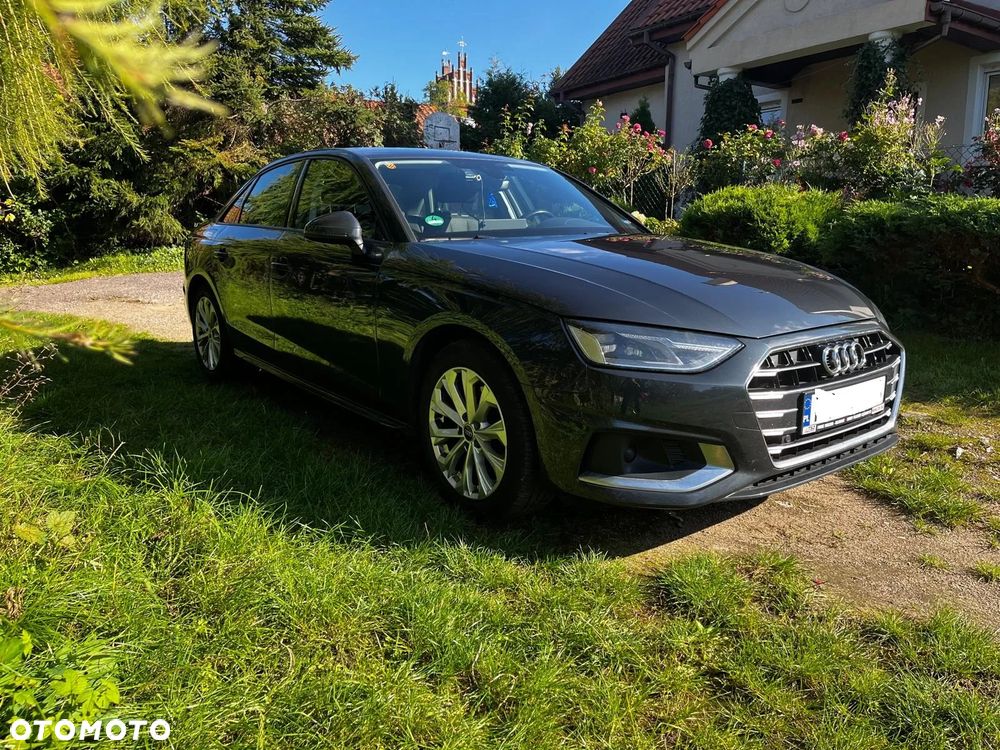Audi A4 Limousine