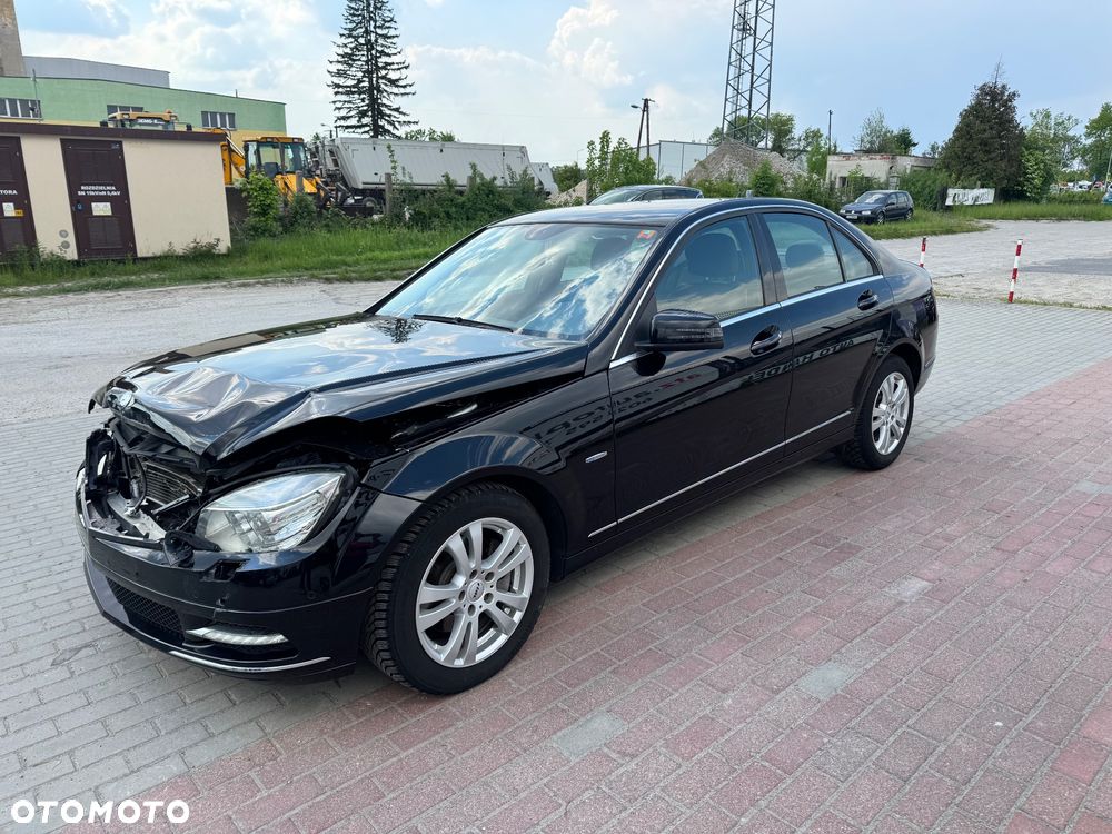 Mercedes-Benz Klasa C - 2