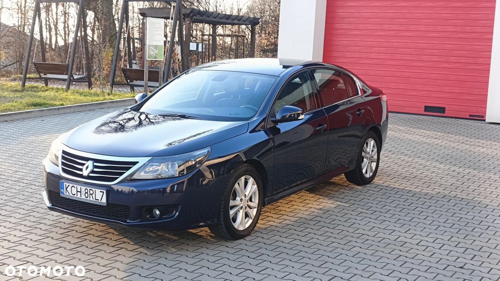 Renault Latitude - 10