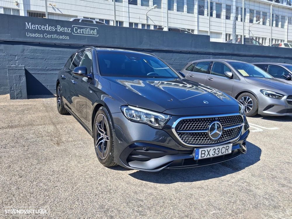 Mercedes-Benz E 300 e AMG Line - 3