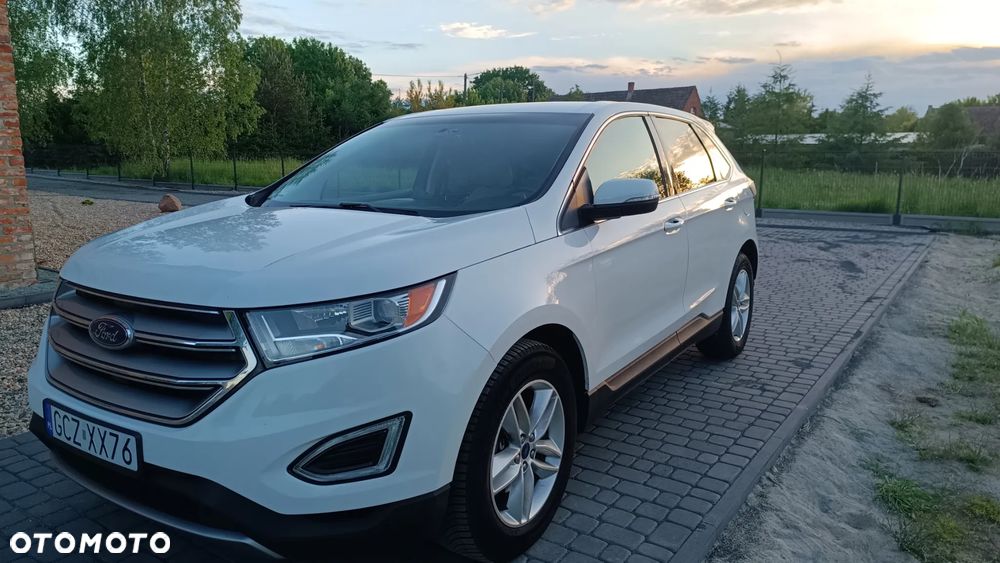 Ford Edge - 2