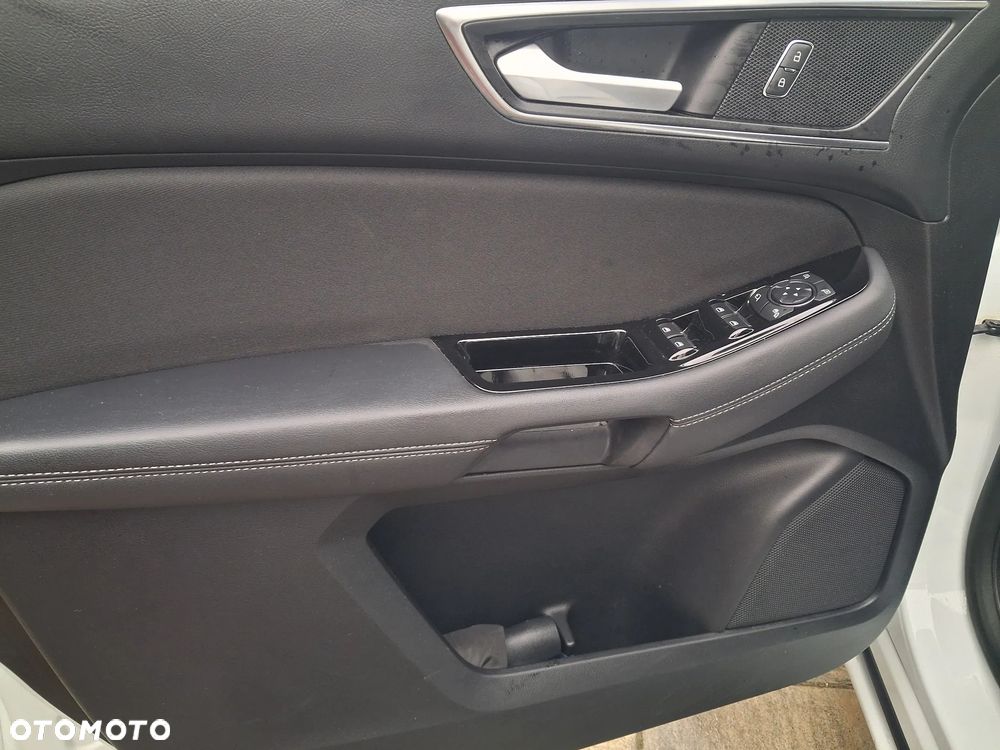 Ford S-Max 2.0 EcoBlue Titanium - 13