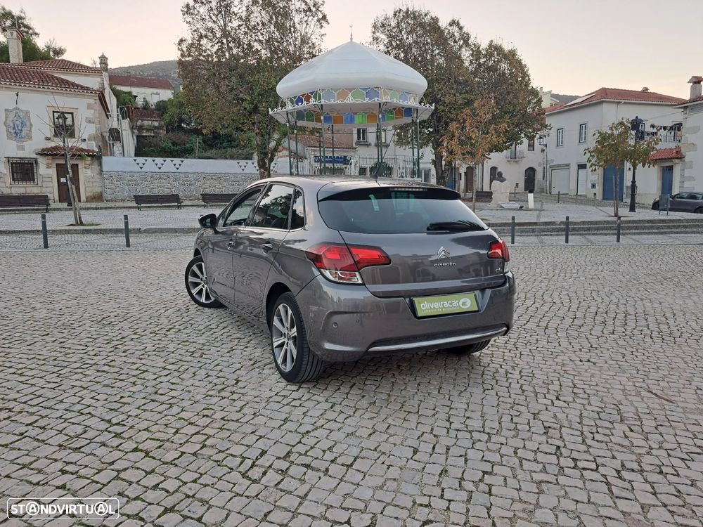 Citroën C4 1.2 PureTech Shine - 32