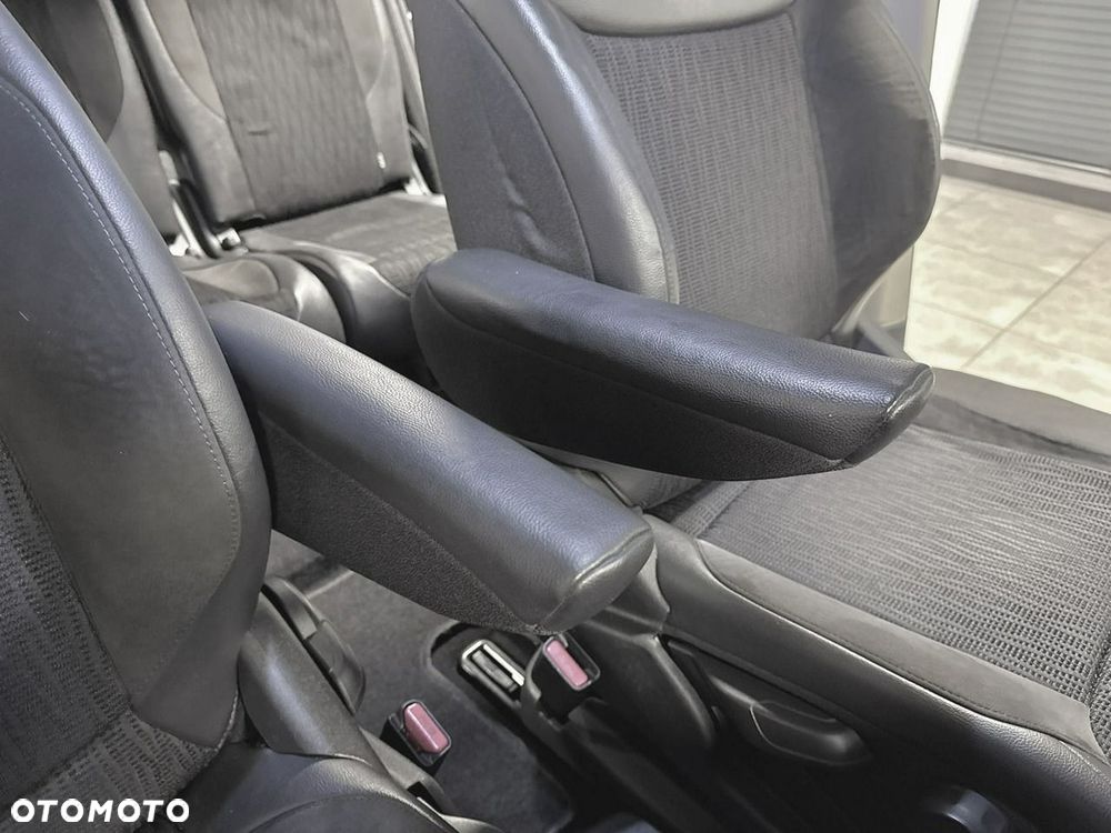 Citroën C4 Picasso 2.0 BlueHDi Exclusive - 38