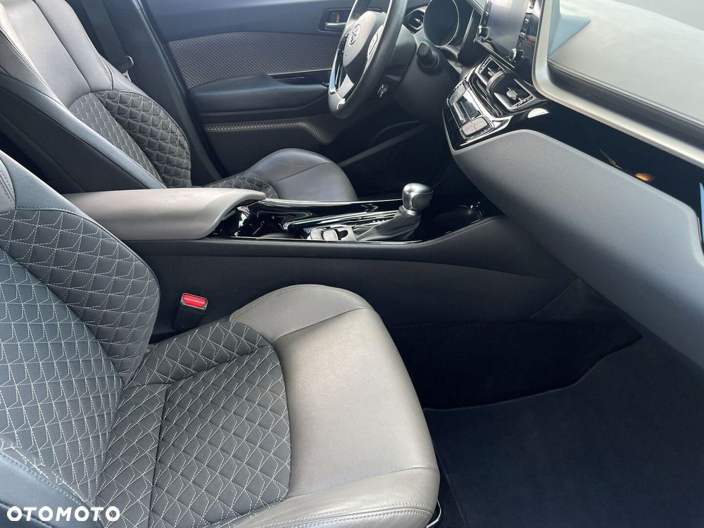 Toyota C-HR 1.8 Hybrid Executive - 13